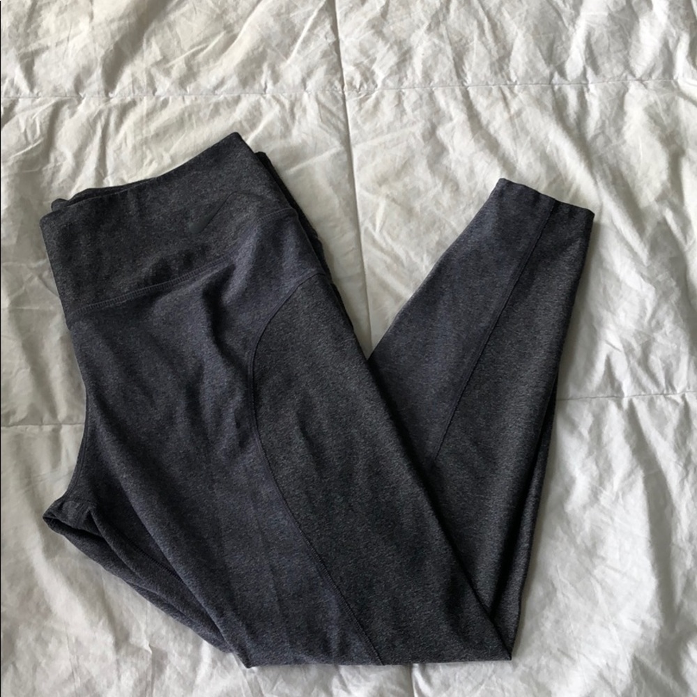 Nike leggings
